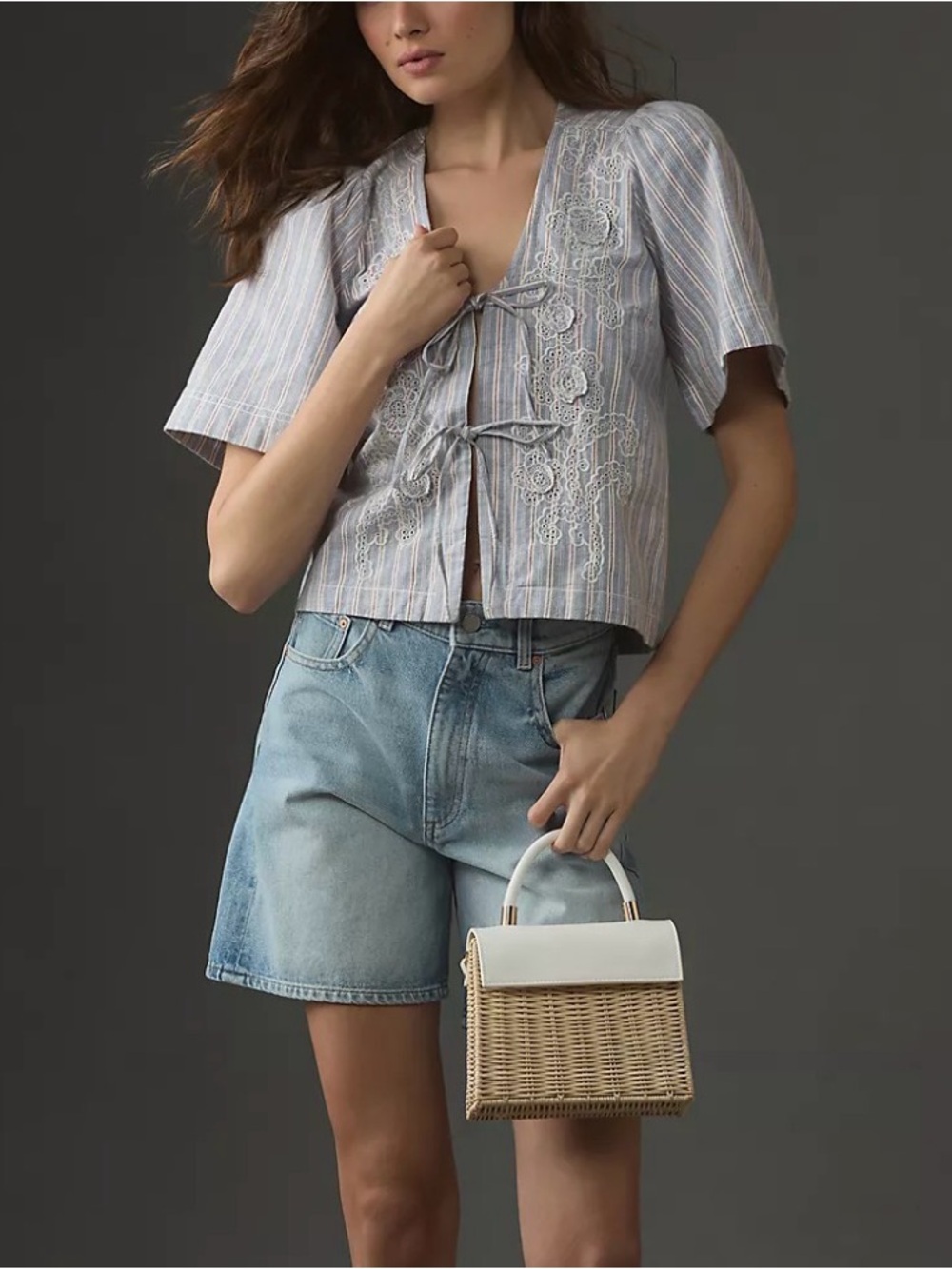 Anthropologie Pilcro Short-Sleeve Boxy Tie-Front Top medium Americana floral - Picture 4 of 12